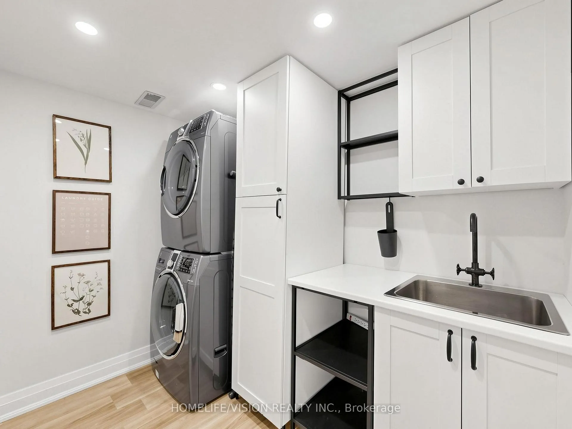 Photo 44 of Unit Th2, 175 Grand Avenue, Etobicoke, Stonegate-Queensway — HOMEH