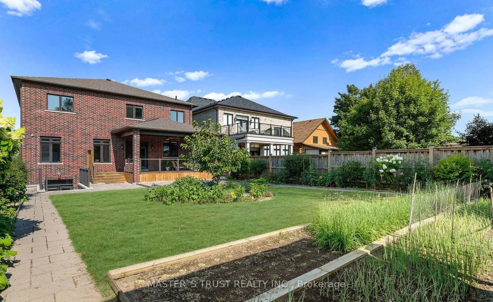 Photo 36 of 1806 Woodview Avenue, Pickering, Highbush — HOMEH