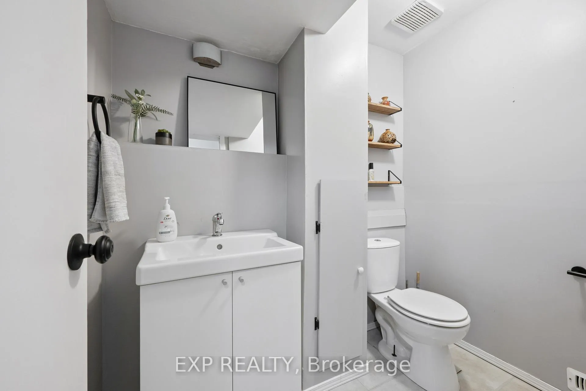 Photo 26 of 124 Sanderson Drive, Guelph, Willow West/Sugarbush/West Acres — HOMEH
