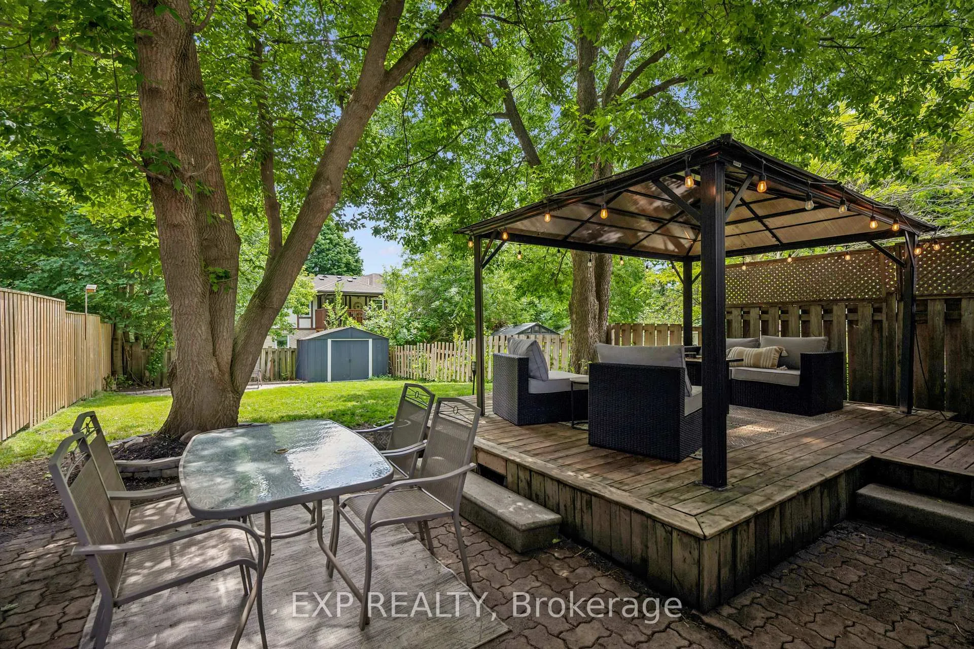 Photo 29 of 124 Sanderson Drive, Guelph, Willow West/Sugarbush/West Acres — HOMEH