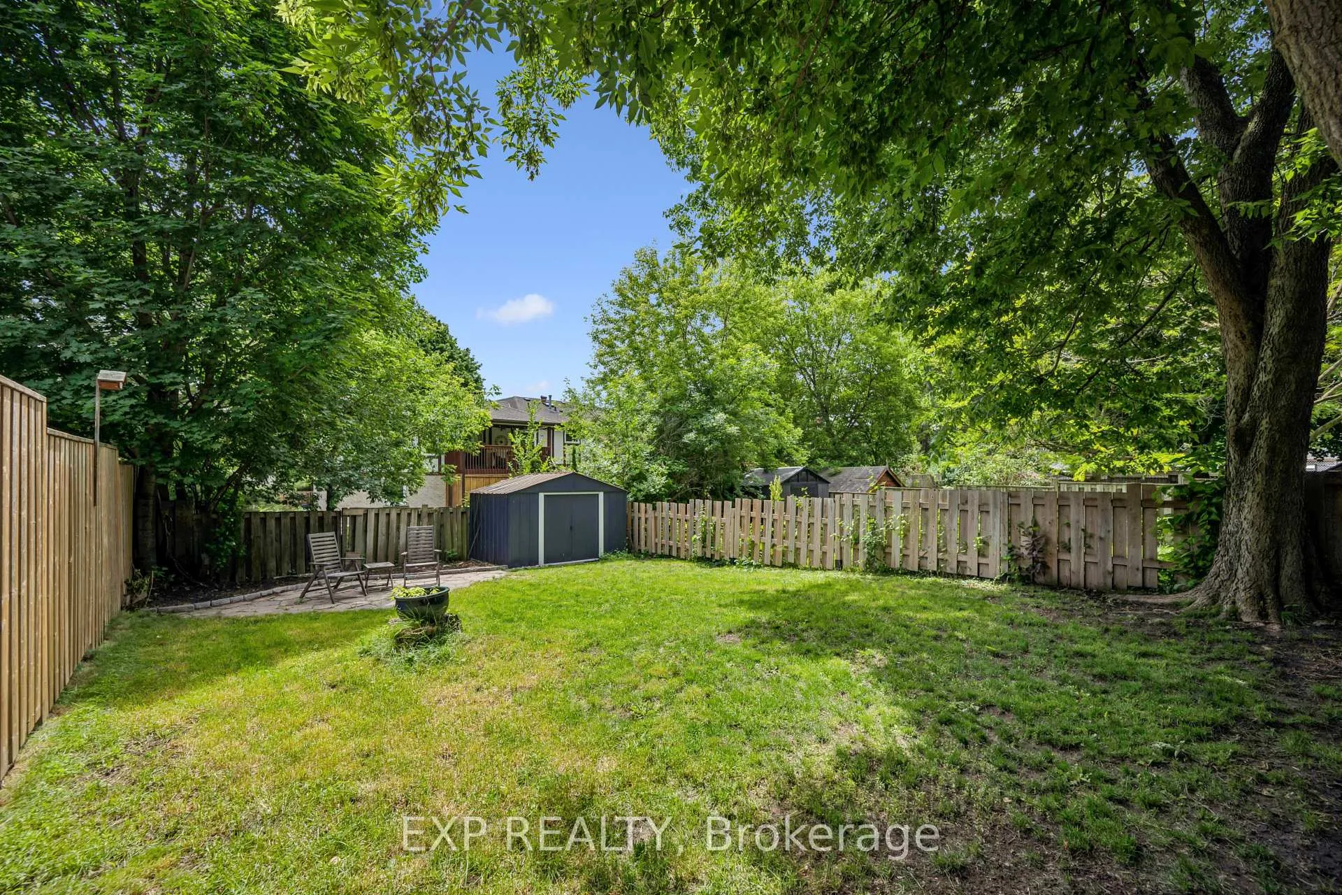 Photo 35 of 124 Sanderson Drive, Guelph, Willow West/Sugarbush/West Acres — HOMEH