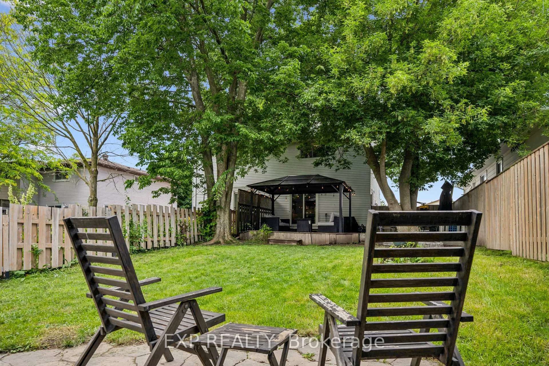 Photo 38 of 124 Sanderson Drive, Guelph, Willow West/Sugarbush/West Acres — HOMEH