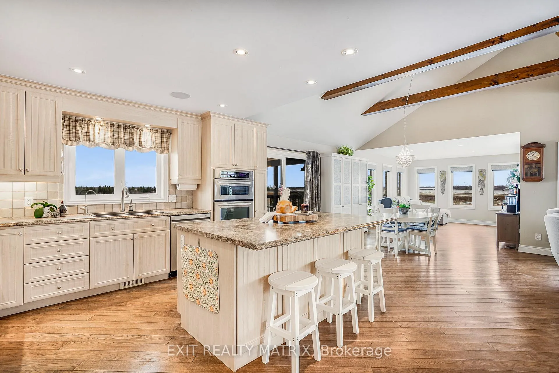 Photo 10 of 3139 Birchgrove Road, Ottawa, Cumberland West — HOMEH