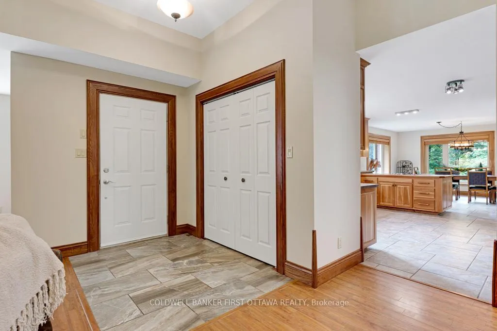Photo 6 of 139 Sheil Drive, Drummond/North Elmsley, Drummond/North Elmsley (North Elmsley) Twp — HOMEH