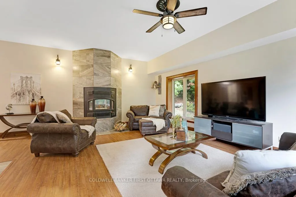Photo 7 of 139 Sheil Drive, Drummond/North Elmsley, Drummond/North Elmsley (North Elmsley) Twp — HOMEH