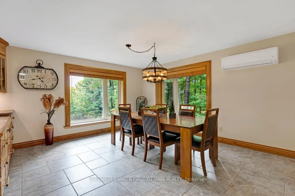 Photo 10 of 139 Sheil Drive, Drummond/North Elmsley, Drummond/North Elmsley (North Elmsley) Twp — HOMEH