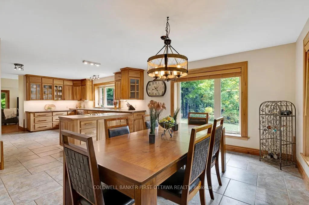 Photo 11 of 139 Sheil Drive, Drummond/North Elmsley, Drummond/North Elmsley (North Elmsley) Twp — HOMEH