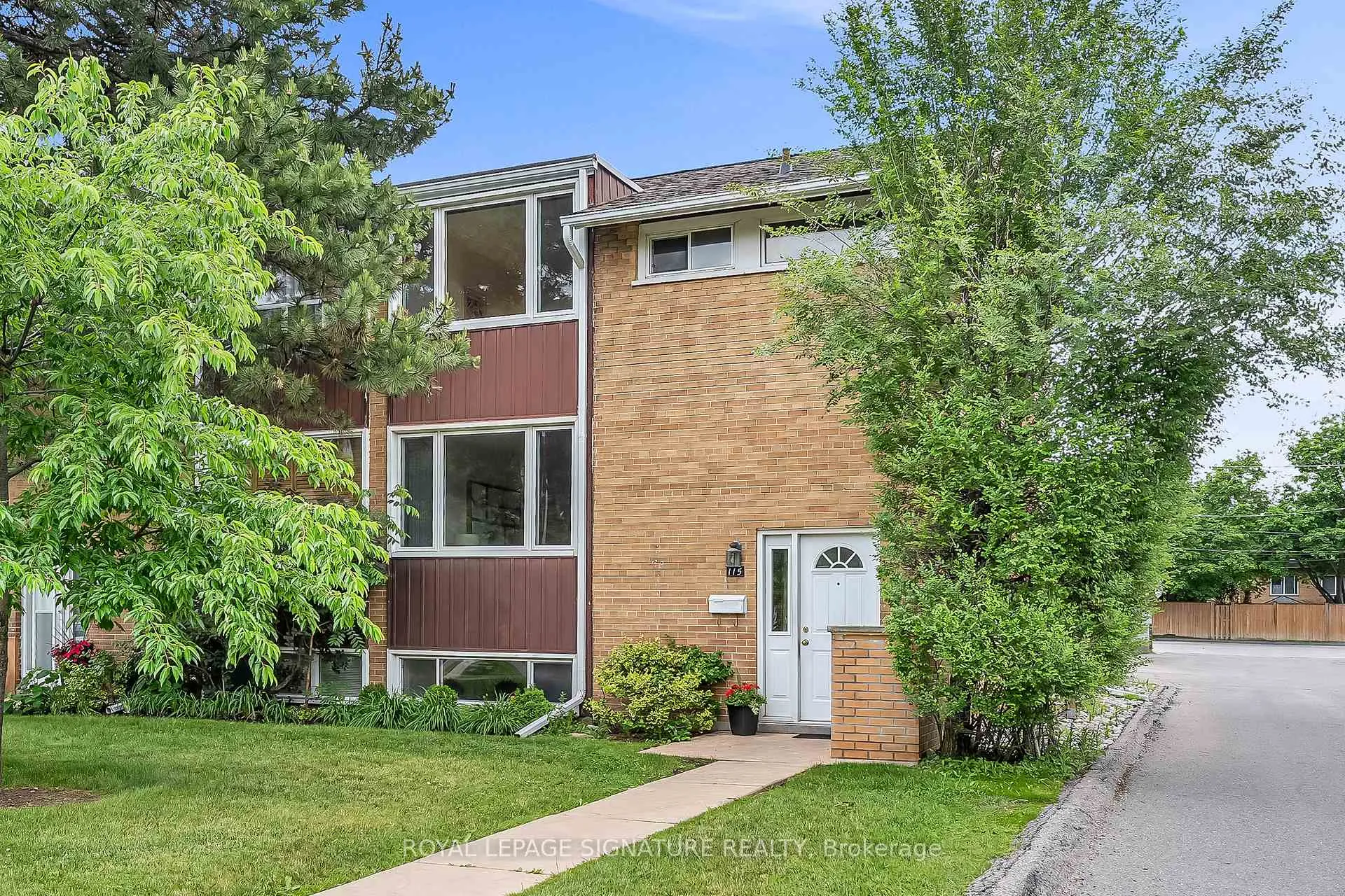 Front of 115 Southill Drive