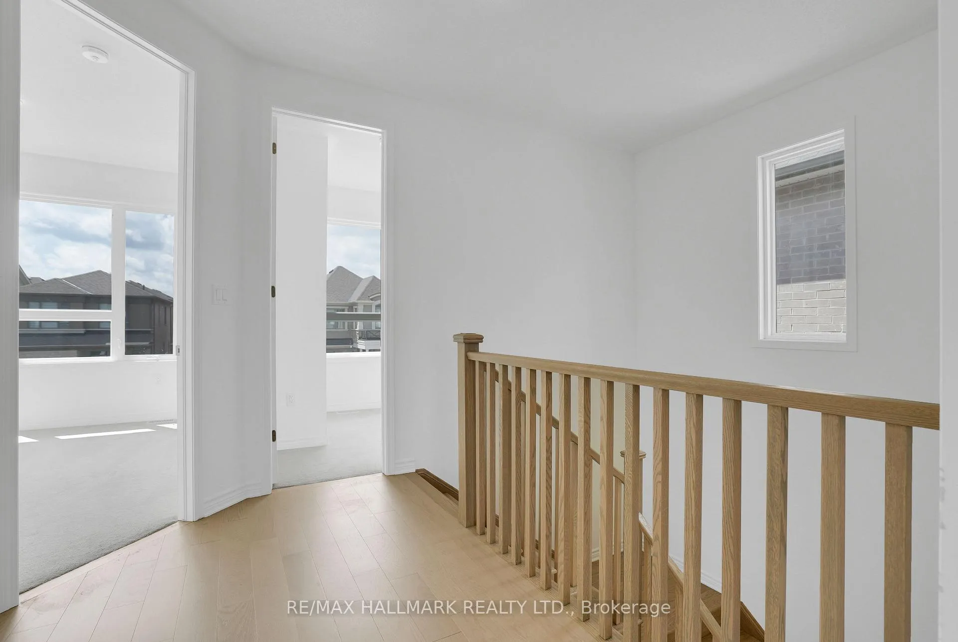 Photo 24 of 15 Foxley Heights, Barrie, Rural Barrie Southwest — HOMEH
