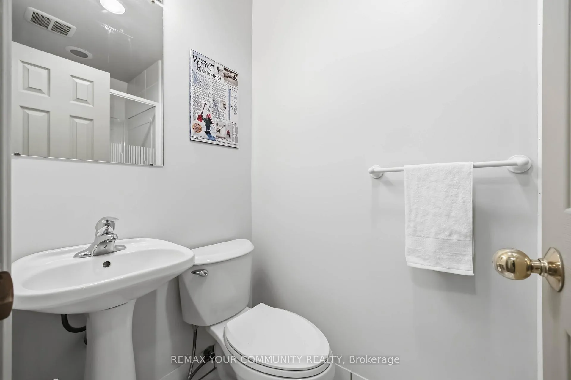 Photo 29 of 44 Castlefield Avenue, Toronto, Yonge-Eglinton — HOMEH