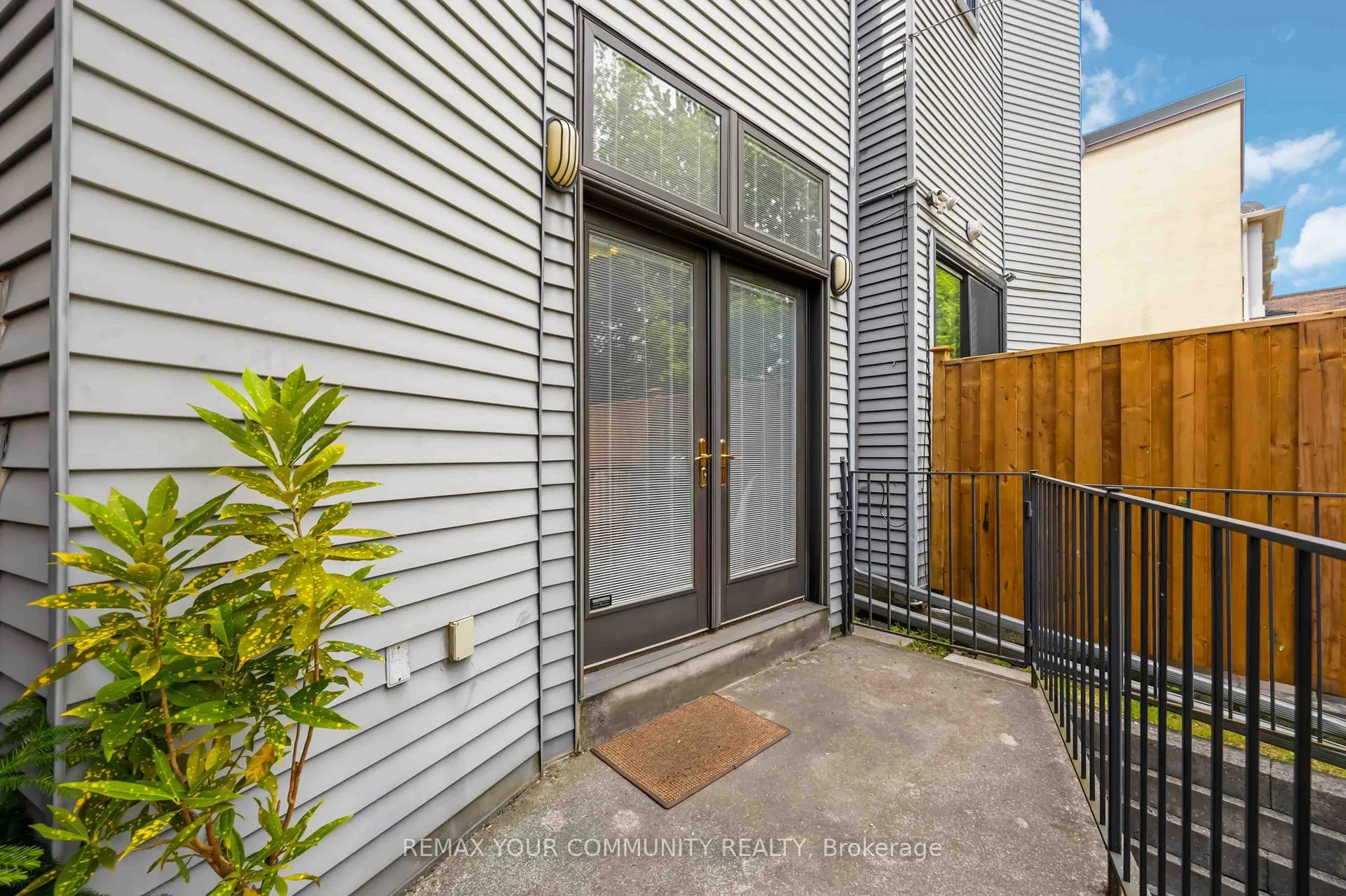 Photo 30 of 44 Castlefield Avenue, Toronto, Yonge-Eglinton — HOMEH