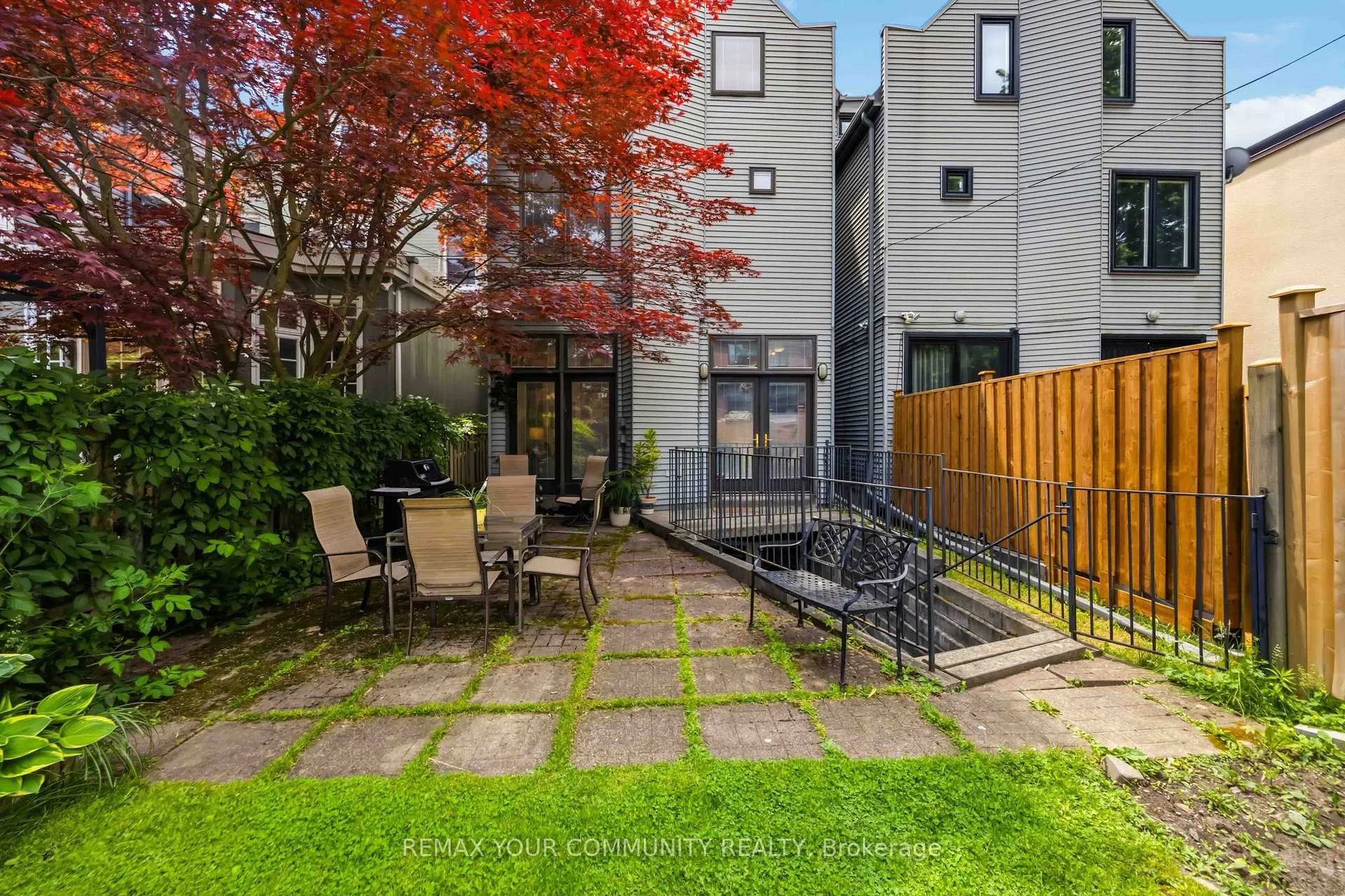 Photo 31 of 44 Castlefield Avenue, Toronto, Yonge-Eglinton — HOMEH