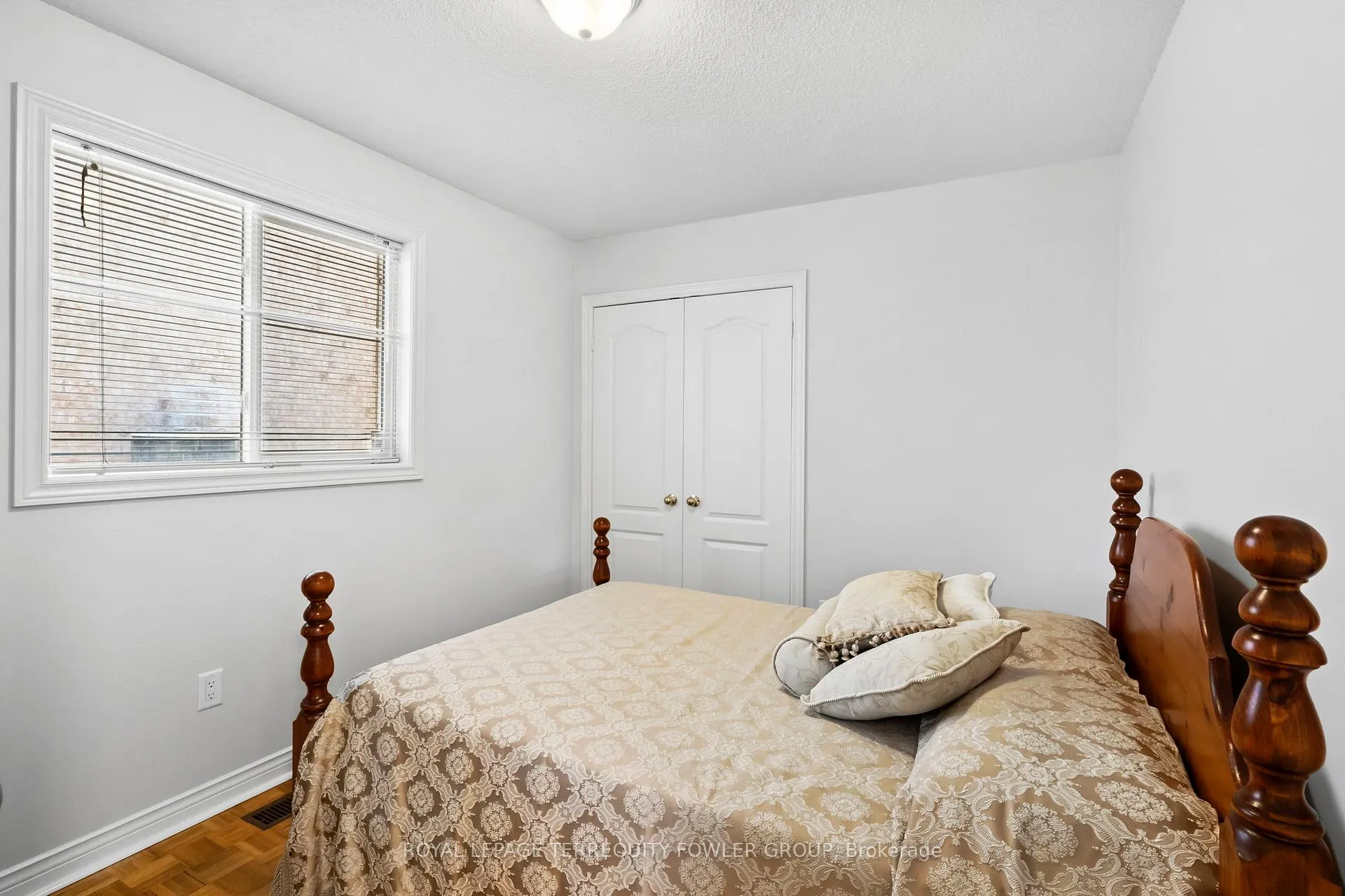 Photo 21 of 13 Liptay Avenue, Caledon, Bolton East — HOMEH