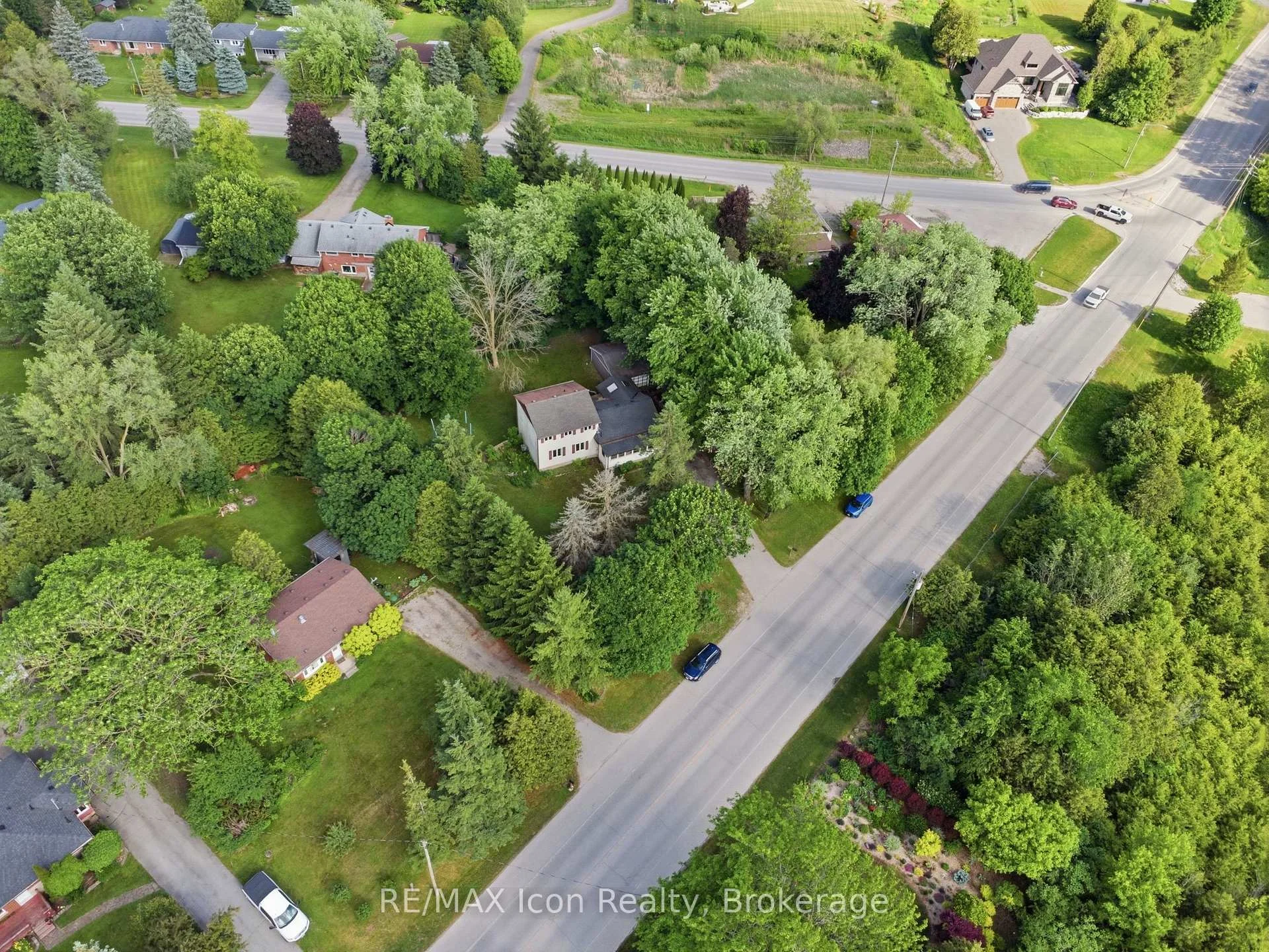 Photo 36 of 7239 Wellington Rd 21, Centre Wellington, Rural Centre Wellington West — HOMEH