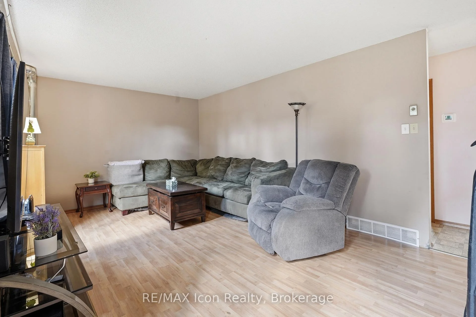 Photo 39 of 7239 Wellington Rd 21, Centre Wellington, Rural Centre Wellington West — HOMEH