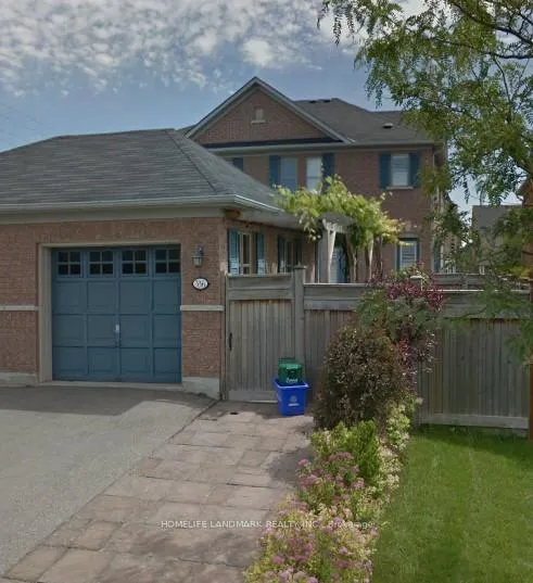 Photo 2 of 336 Drummond Drive, Vaughan, Maple — HOMEH