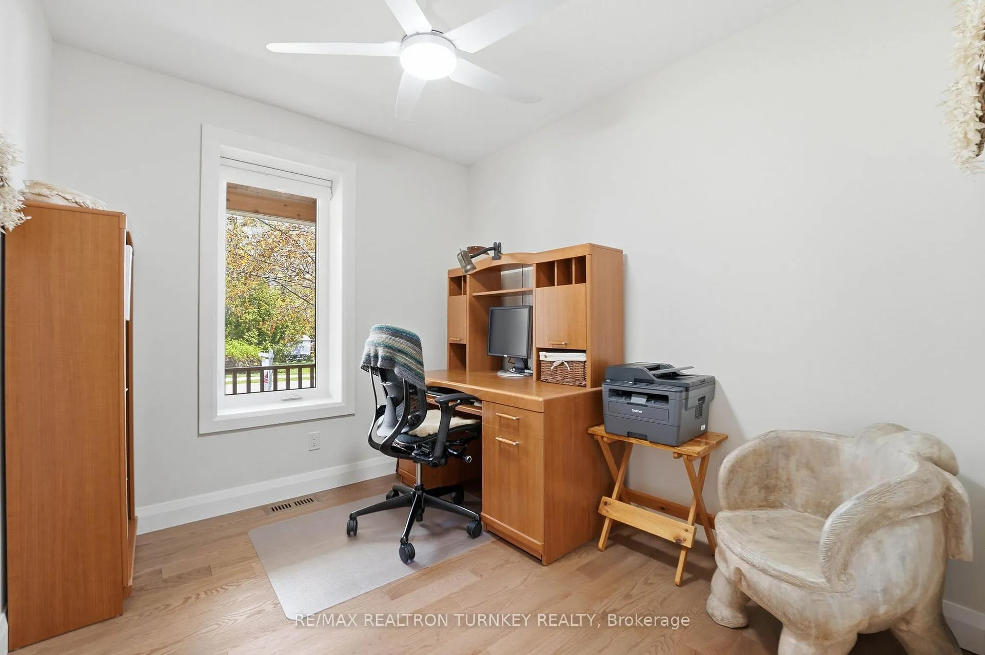 Photo 12 of 178 Parkview Crescent, Newmarket, Central Newmarket — HOMEH