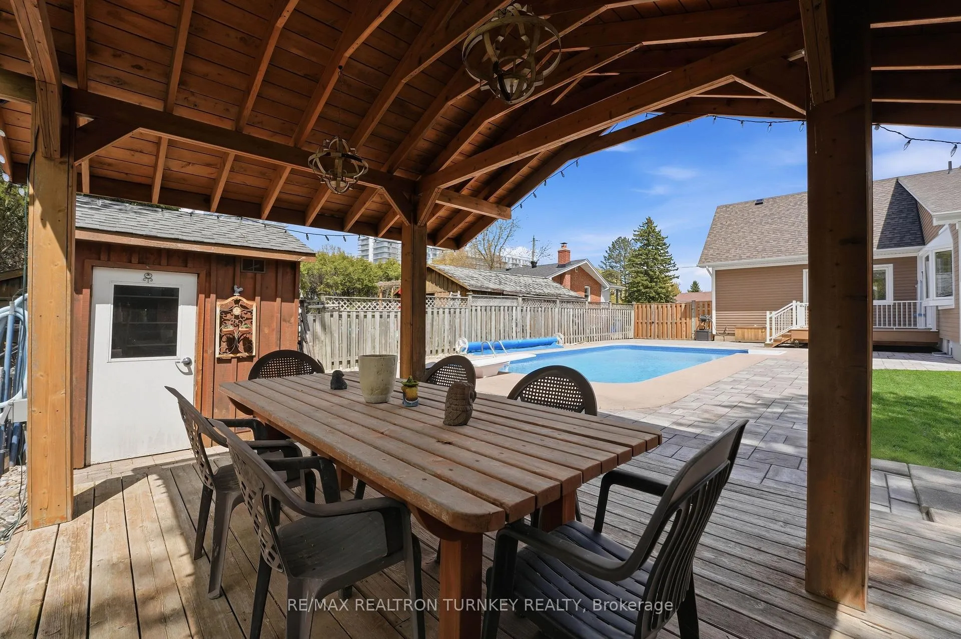 Photo 29 of 178 Parkview Crescent, Newmarket, Central Newmarket — HOMEH