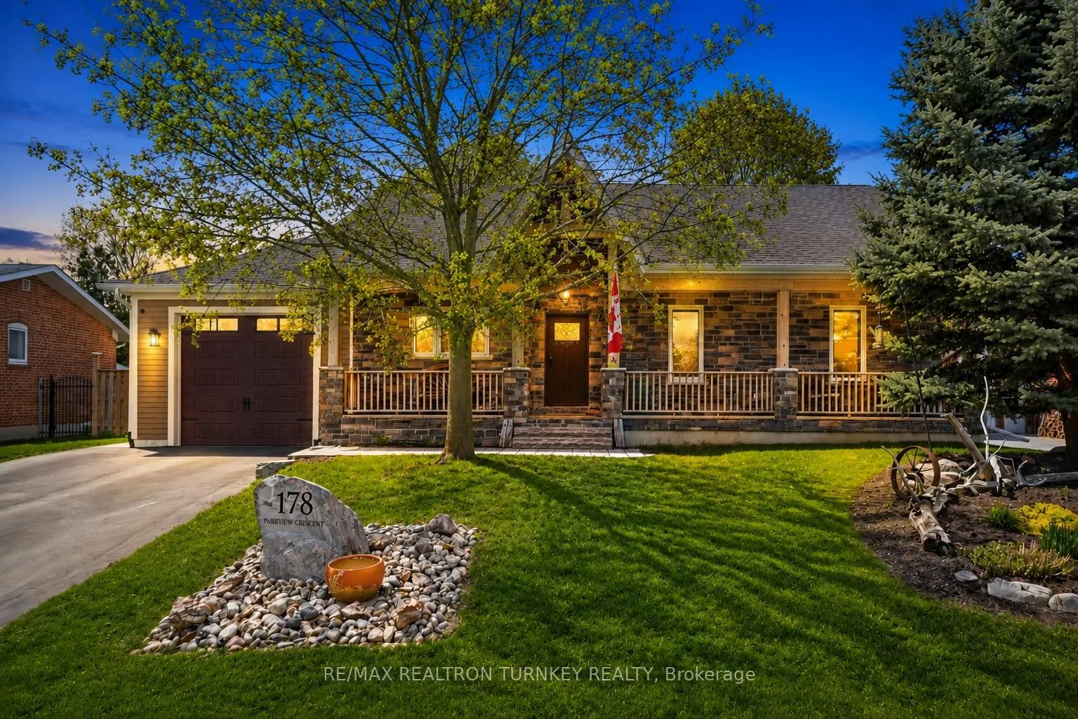 Photo 42 of 178 Parkview Crescent, Newmarket, Central Newmarket — HOMEH