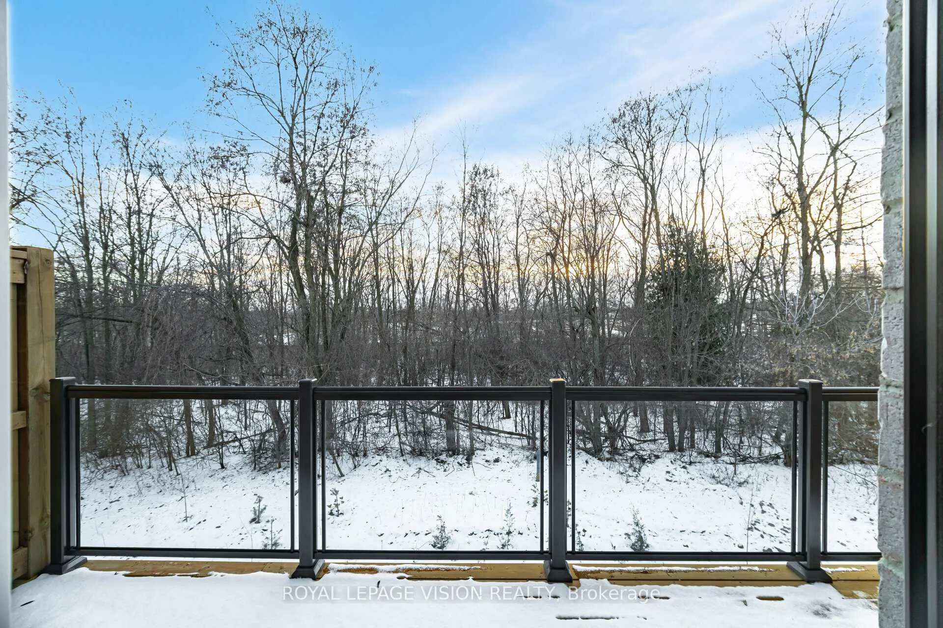 Photo 17 of 50 Folcroft Street, Brampton, Credit Valley — HOMEH