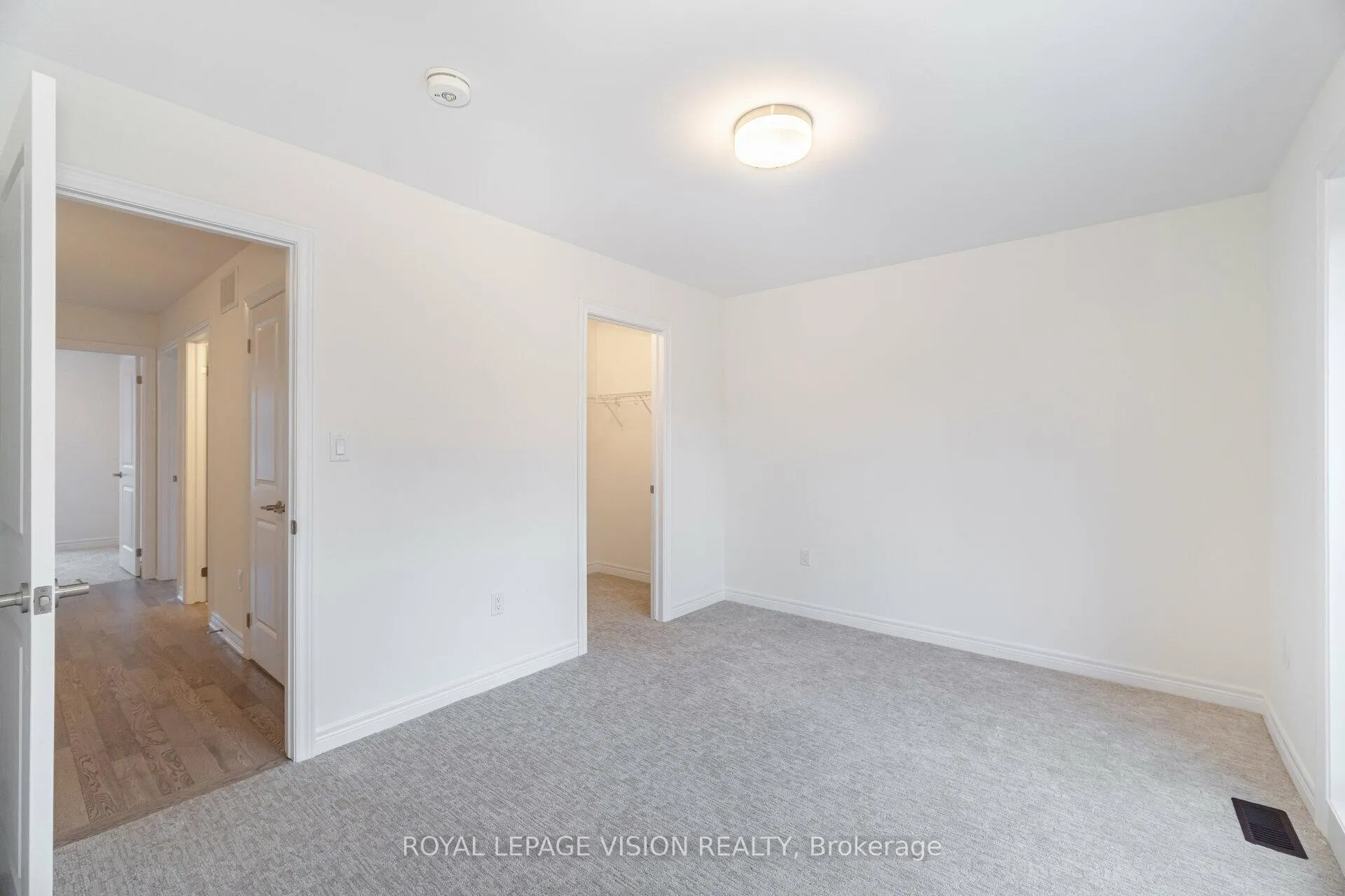 Photo 22 of 50 Folcroft Street, Brampton, Credit Valley — HOMEH
