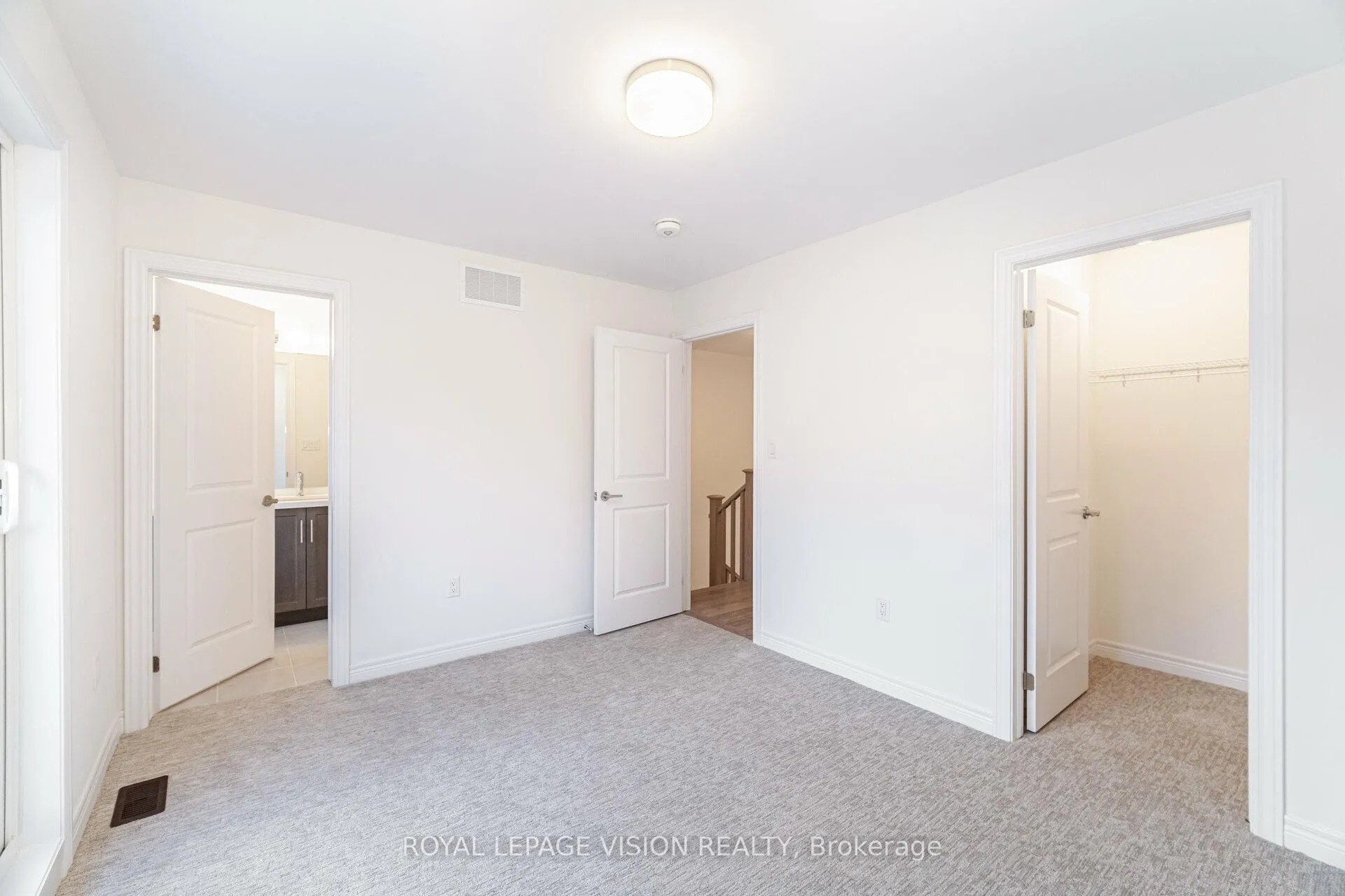 Photo 23 of 50 Folcroft Street, Brampton, Credit Valley — HOMEH