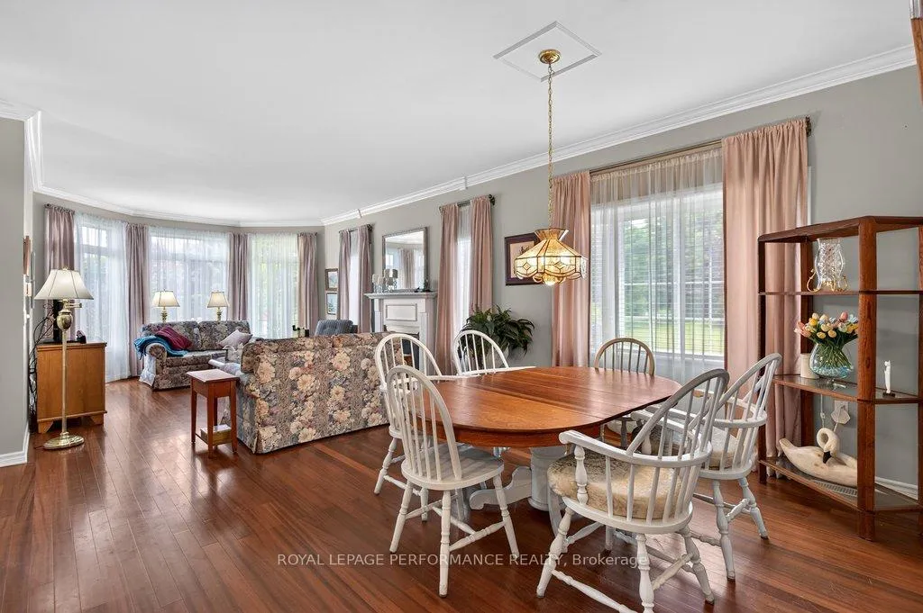 Photo 16 of 997 Ada Barrington Private, Ottawa, Greely — HOMEH