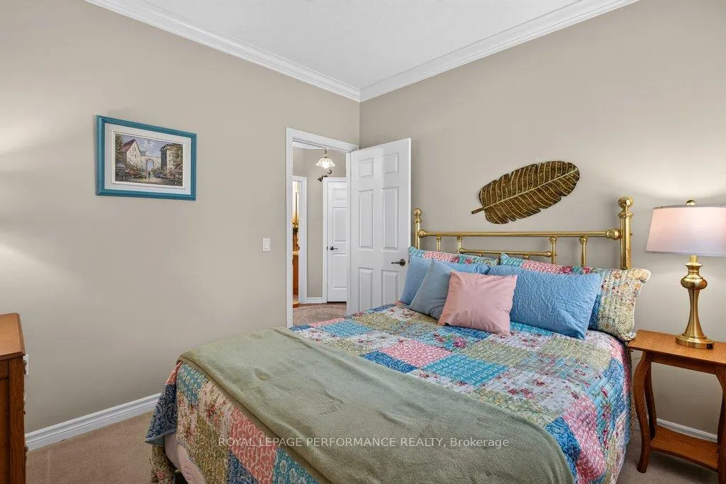 Photo 20 of 997 Ada Barrington Private, Ottawa, Greely — HOMEH
