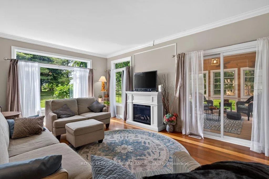 Photo 28 of 997 Ada Barrington Private, Ottawa, Greely — HOMEH