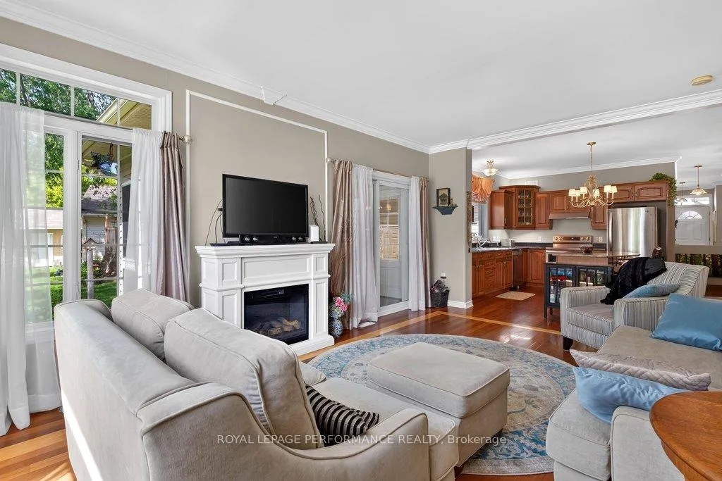 Photo 29 of 997 Ada Barrington Private, Ottawa, Greely — HOMEH