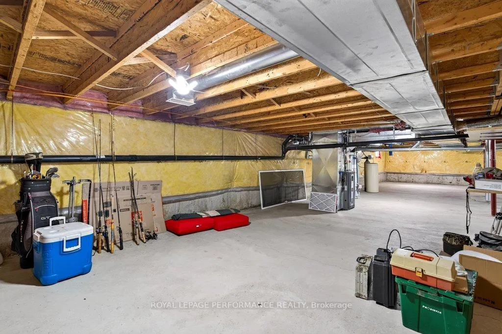 Photo 39 of 997 Ada Barrington Private, Ottawa, Greely — HOMEH