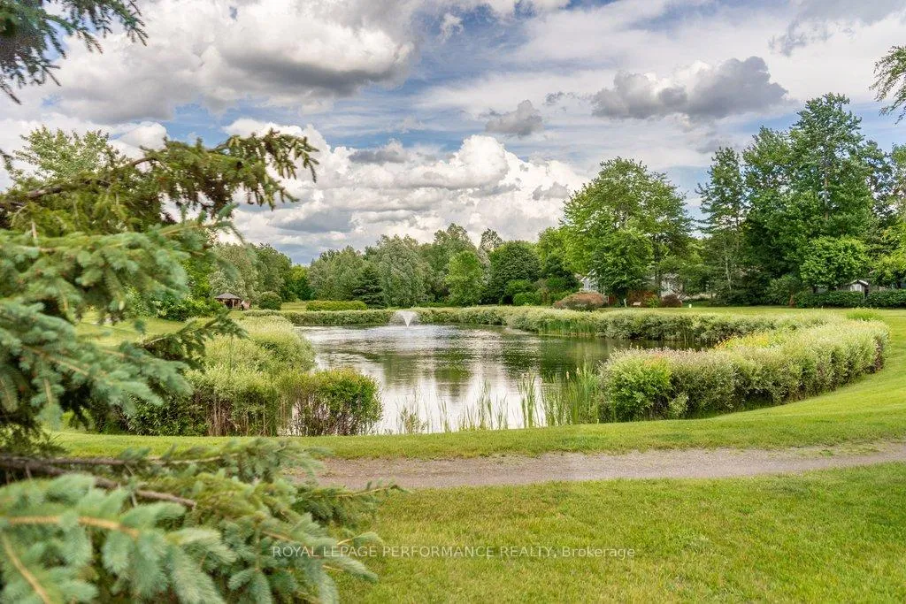 Photo 45 of 997 Ada Barrington Private, Ottawa, Greely — HOMEH