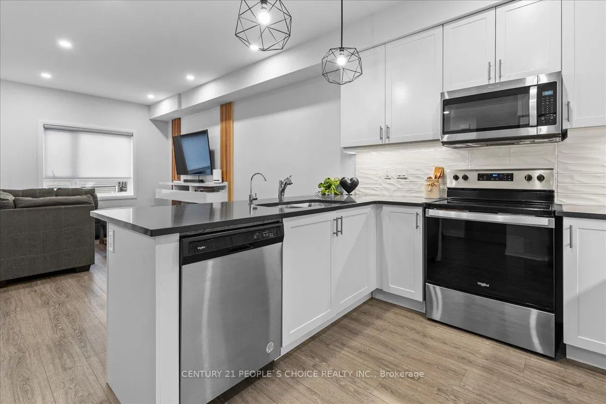 Photo 9 of Unit 56, 51 Sparrow Avenue, Cambridge — HOMEH
