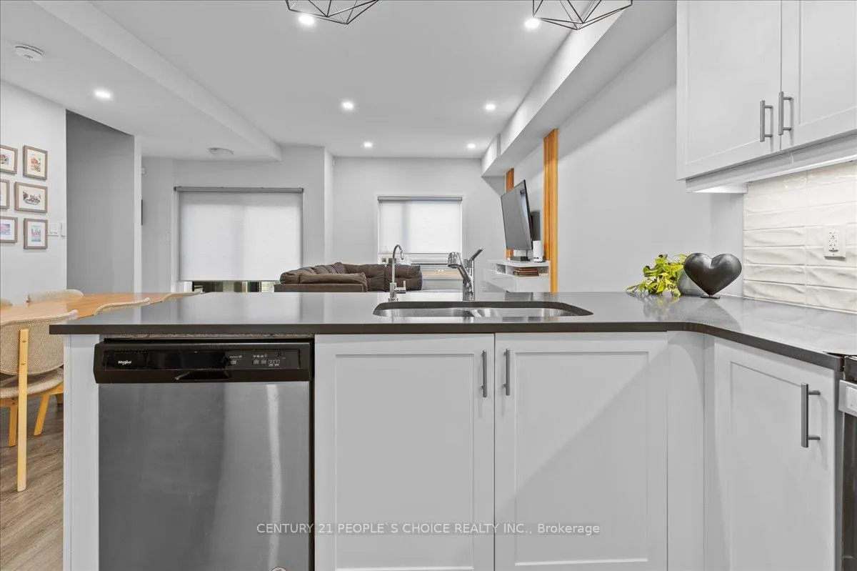 Photo 10 of Unit 56, 51 Sparrow Avenue, Cambridge — HOMEH