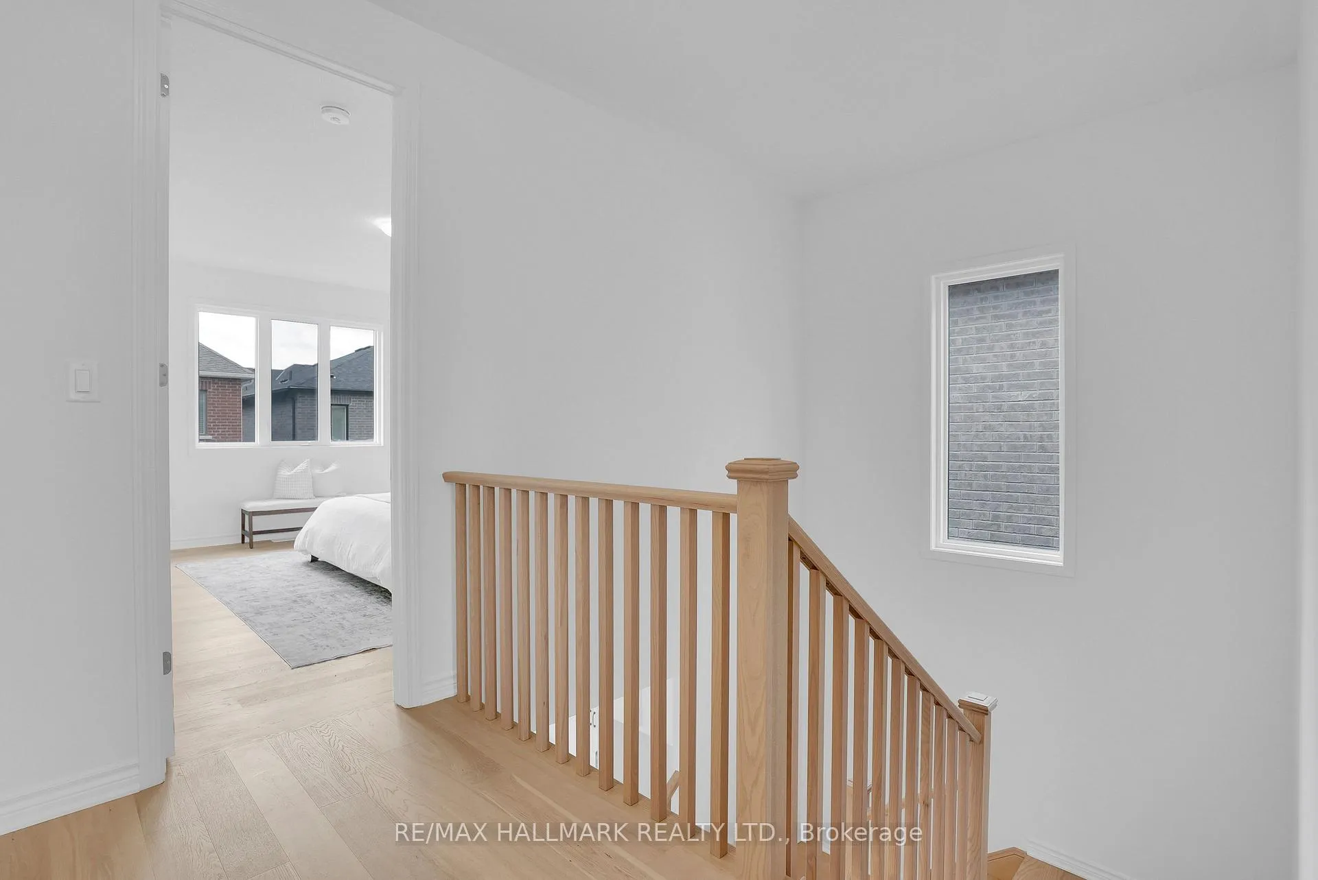 Photo 18 of 16 Foxley Heights, Barrie, Rural Barrie Southwest — HOMEH