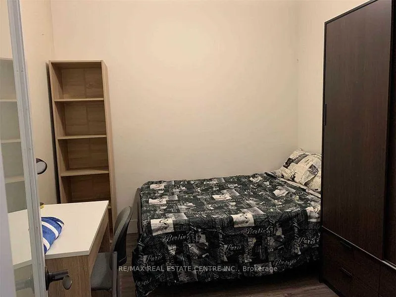 Photo 13 of Unit 102, 253 Albert Street, Waterloo, Beechwood/University — HOMEH