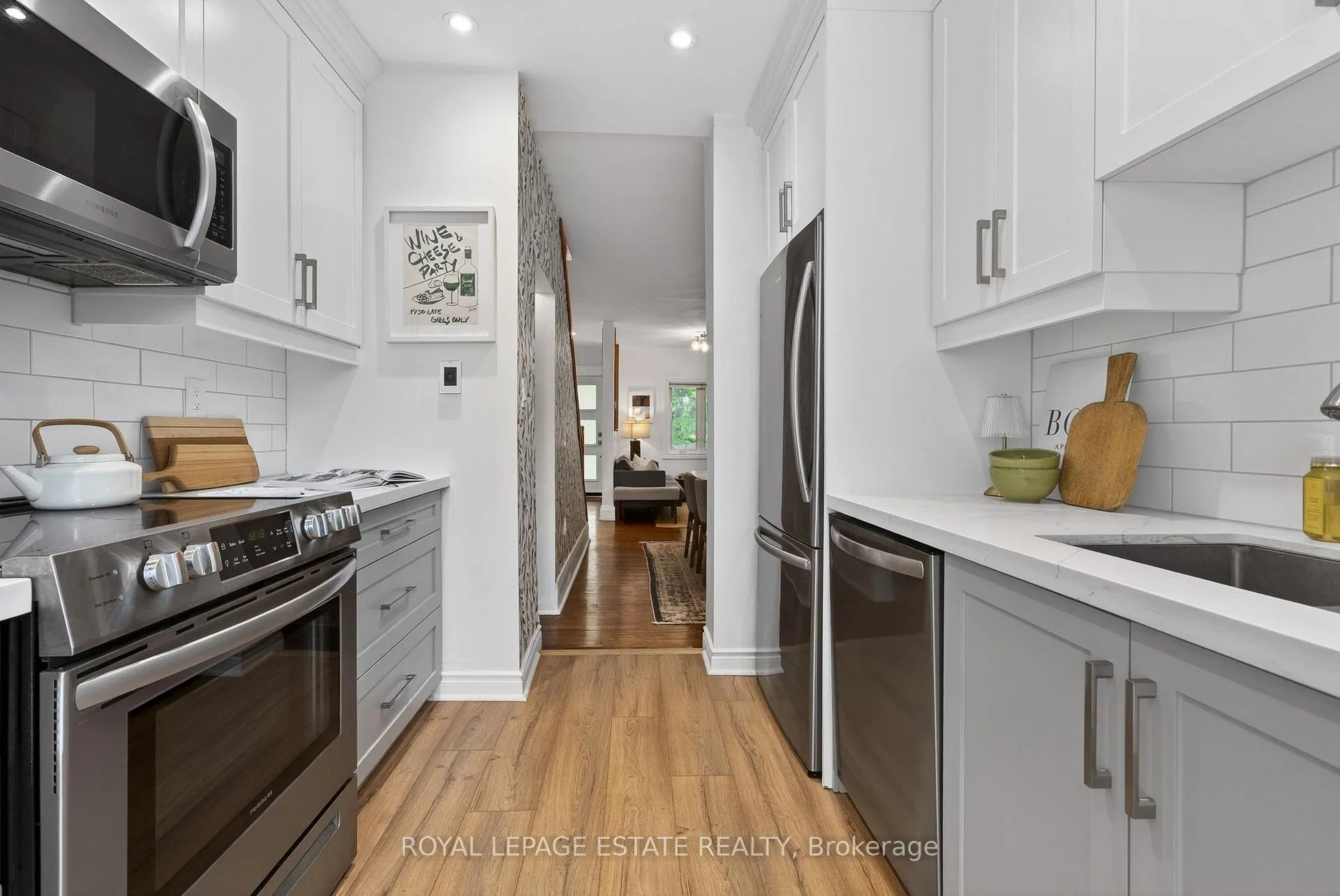 Photo 14 of 44 Bastedo Avenue, Toronto, Woodbine Corridor — HOMEH