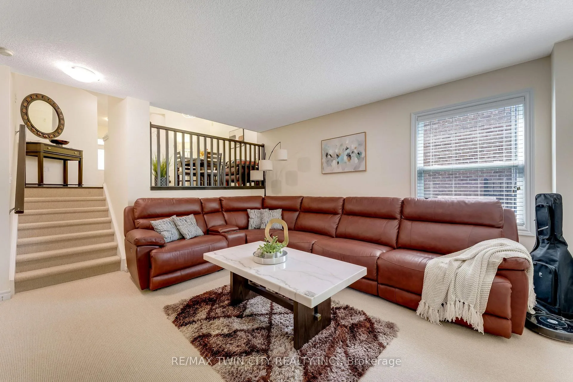 Photo 9 of 27 Tremaine Drive, Kitchener — HOMEH
