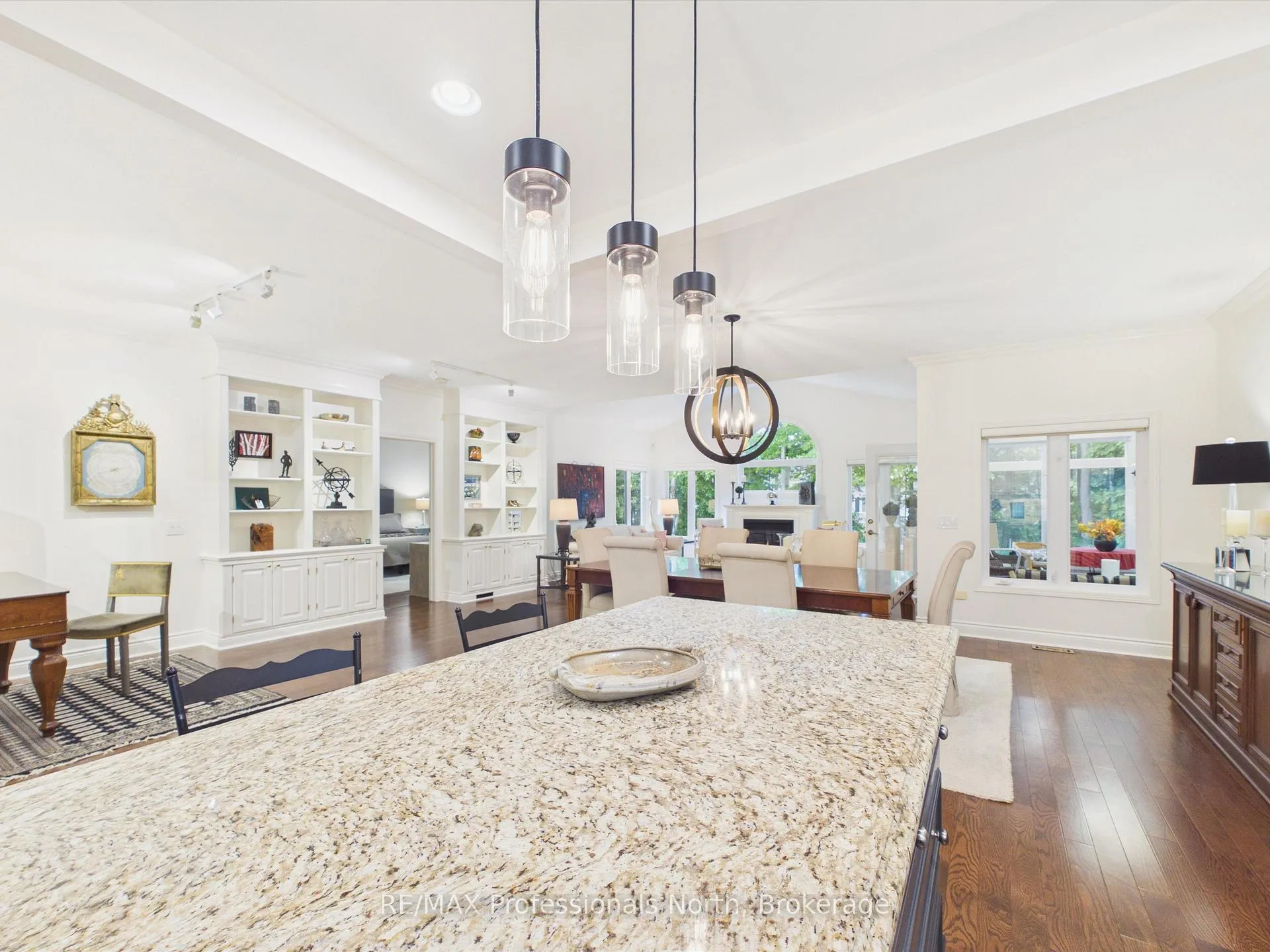 Photo 9 of 42 Springwood Crescent, Gravenhurst, Muskoka (S) — HOMEH