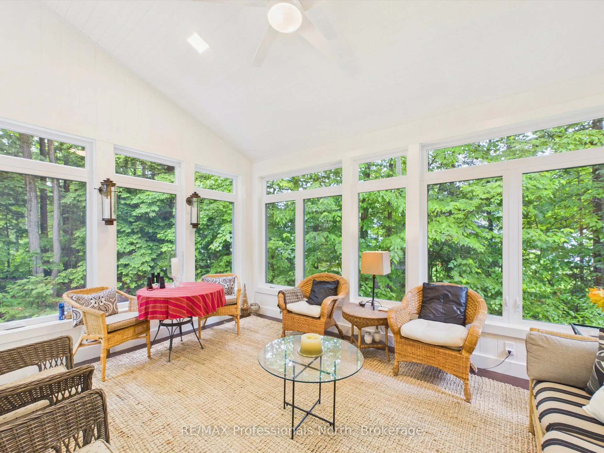 Photo 11 of 42 Springwood Crescent, Gravenhurst, Muskoka (S) — HOMEH