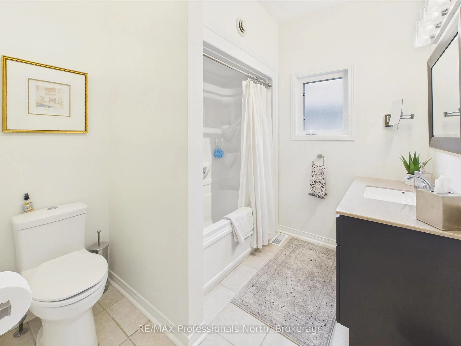 Photo 21 of 42 Springwood Crescent, Gravenhurst, Muskoka (S) — HOMEH