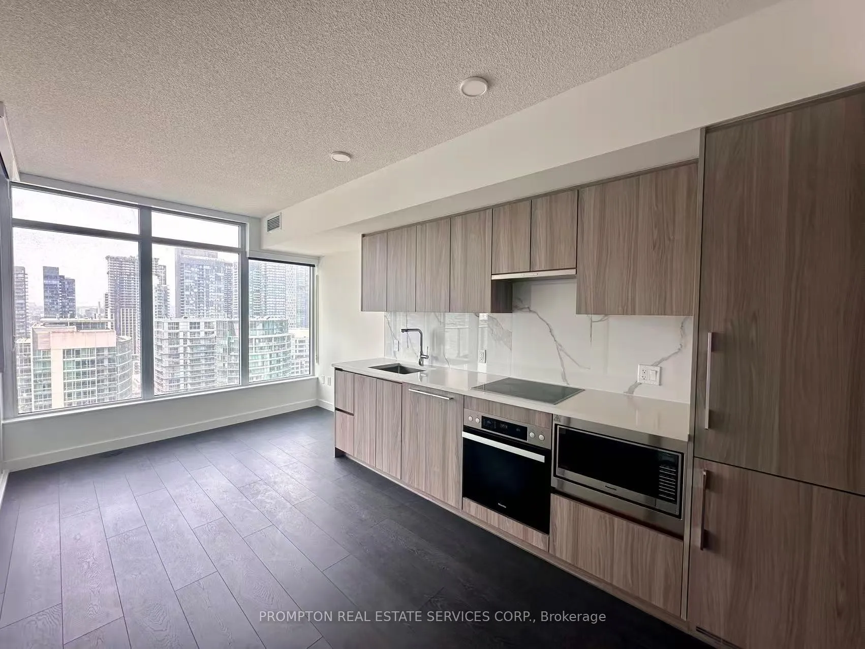 Front of Unit 3201, 1 Concord Cityplace Way
