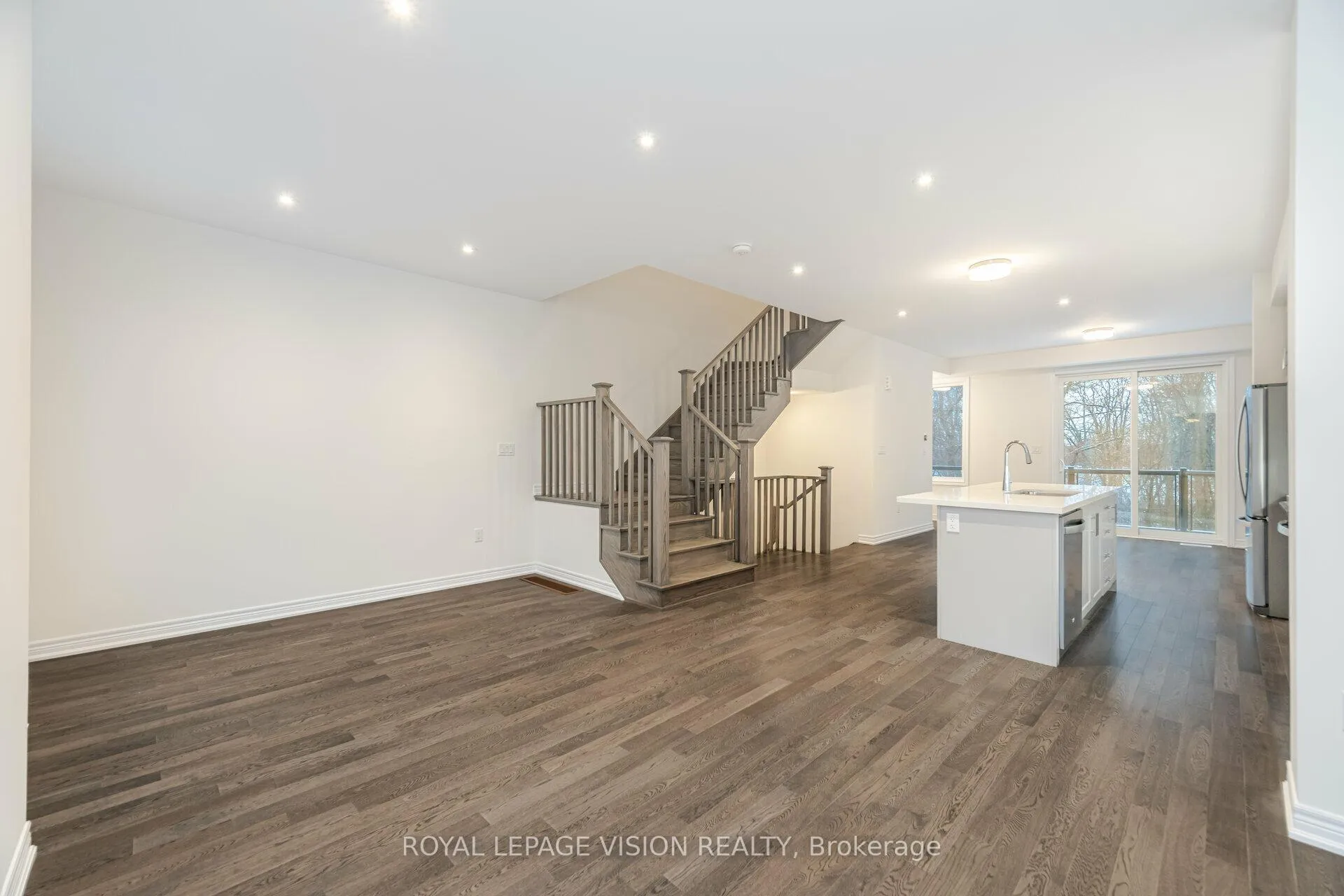 Photo 11 of 60 Folcroft Street, Brampton, Credit Valley — HOMEH