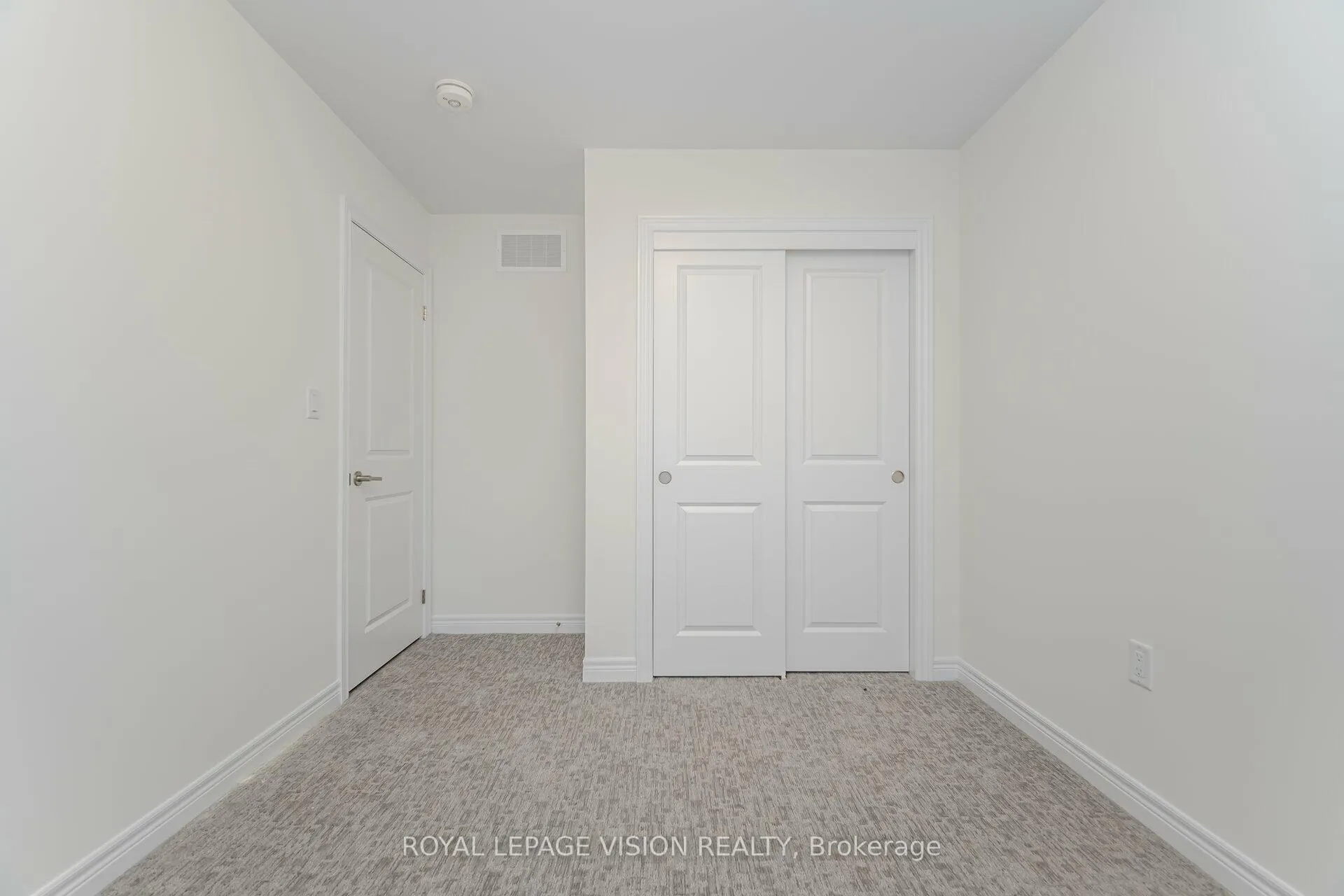 Photo 30 of 60 Folcroft Street, Brampton, Credit Valley — HOMEH