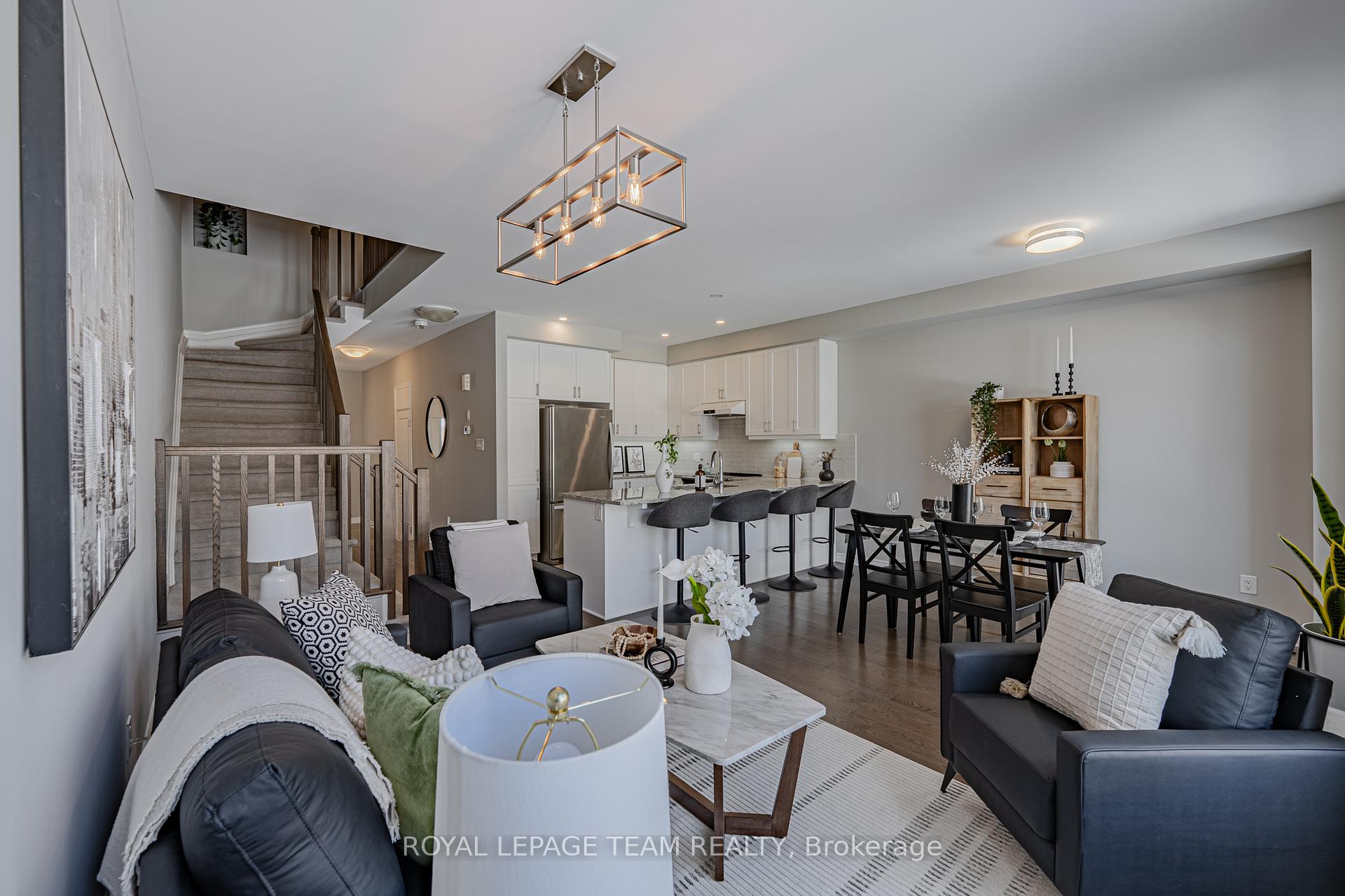 Photo 17 of 842 Cedar Creek Drive, Ottawa, Blossom Park/Kemp Park/Findlay Creek — HOMEH