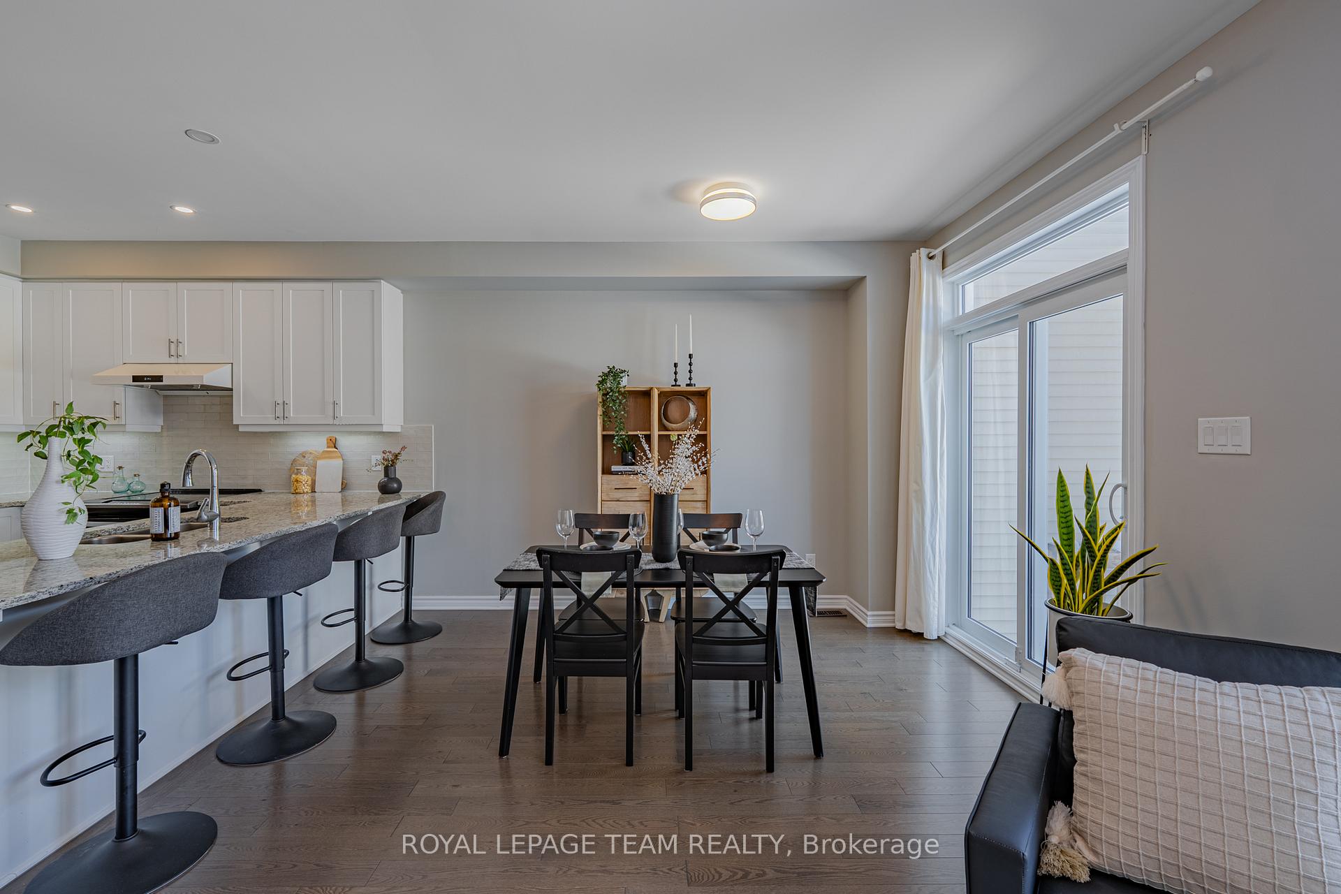 Photo 20 of 842 Cedar Creek Drive, Ottawa, Blossom Park/Kemp Park/Findlay Creek — HOMEH