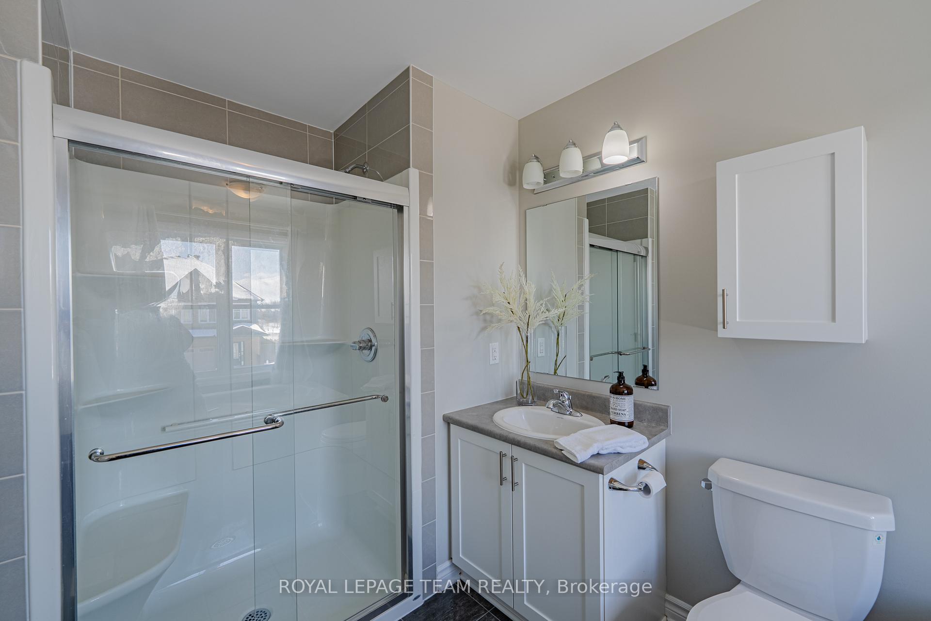 Photo 30 of 842 Cedar Creek Drive, Ottawa, Blossom Park/Kemp Park/Findlay Creek — HOMEH