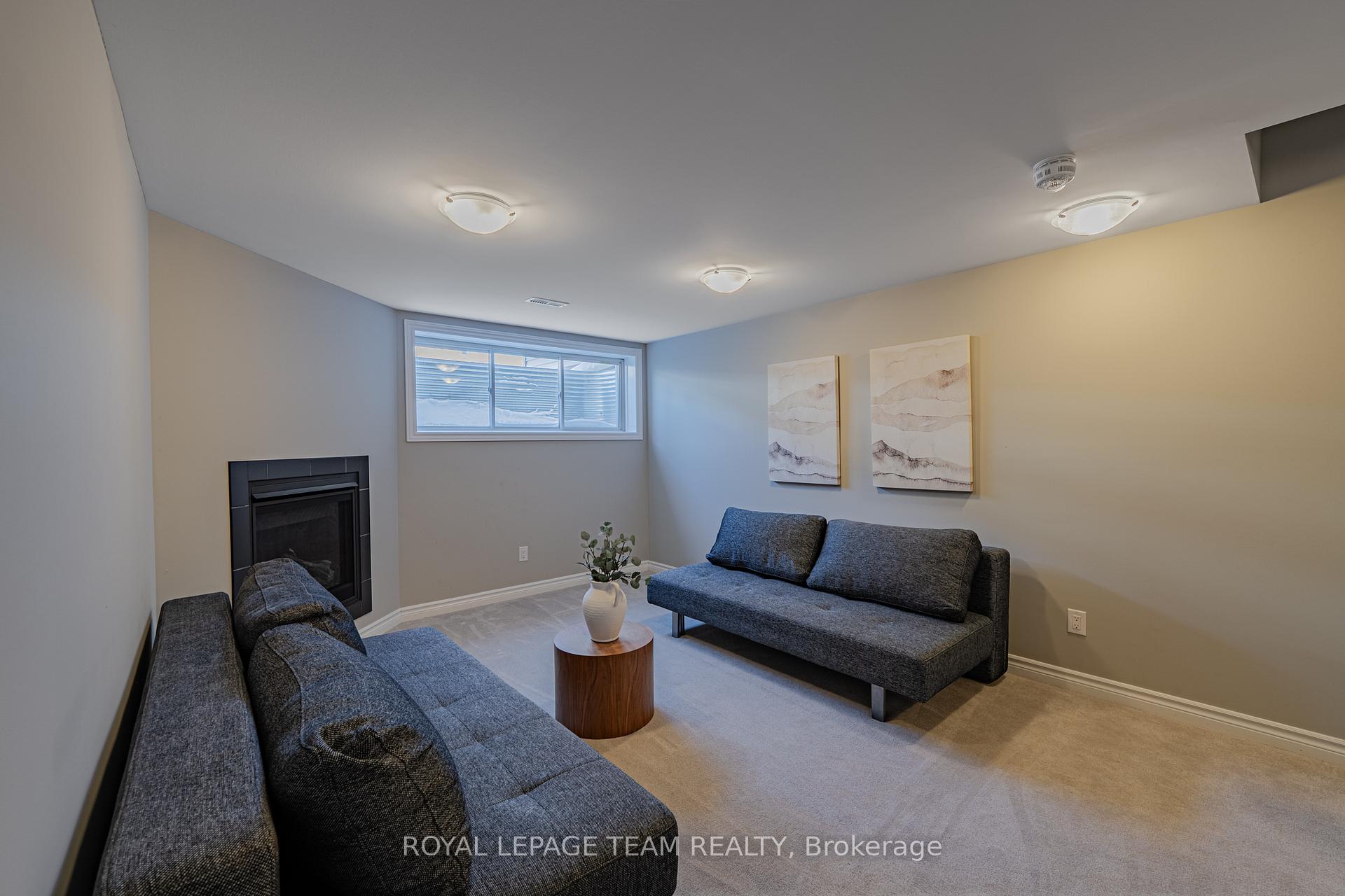 Photo 40 of 842 Cedar Creek Drive, Ottawa, Blossom Park/Kemp Park/Findlay Creek — HOMEH