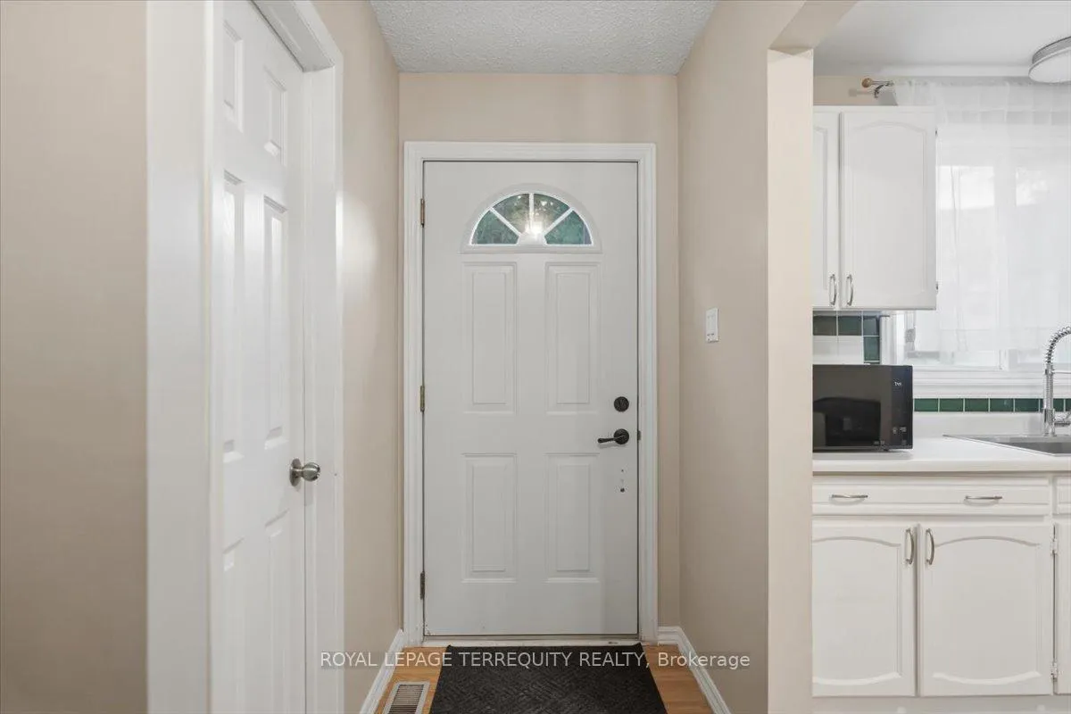 Photo 2 of Unit 1, 175 Siebert Avenue, Kitchener, Vanier - Kitchener — HOMEH