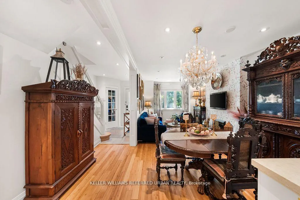 Photo 16 of 8 Cloverlawn Avenue, Toronto, Oakwood Village — HOMEH